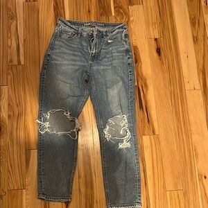 Women’s Distressed Blue Jeans